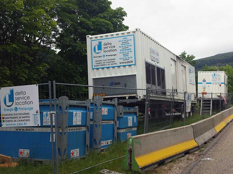 Première centrale d'énergie 2 MVA en bord de route