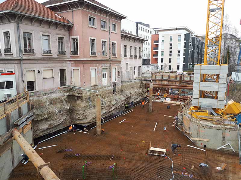 Rabattement de nappe paroi berlinoise béton et jetgrouting